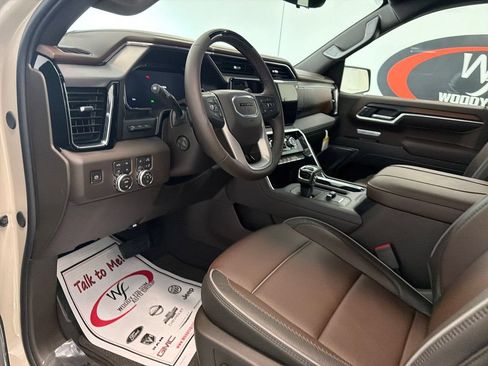 New 2026 GMC Sierra 1500 Denali AWD/4WD image 11