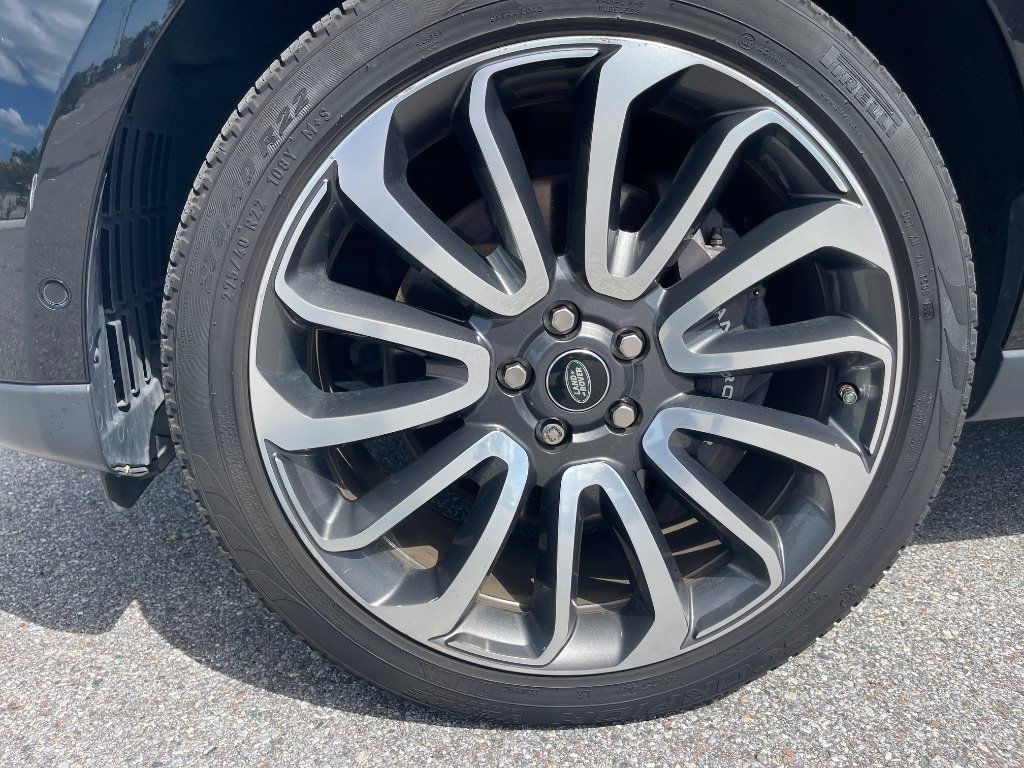 Used 2019 Land Rover Range Rover Long Wheelbase Supercharged AWD/4WD image 20