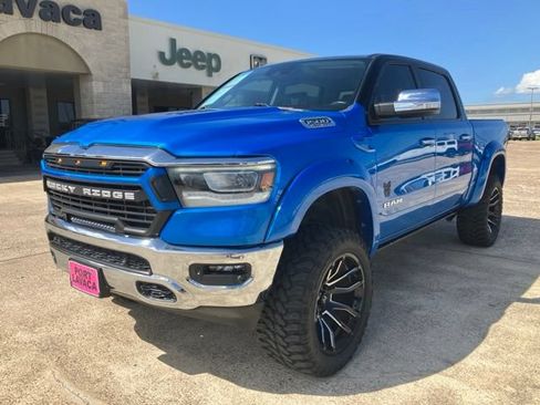 Used 2022 RAM 1500 Laramie AWD/4WD image 3
