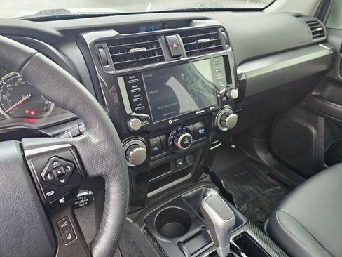 Used 2024 Toyota 4Runner TRD Off-Road Premium image 29