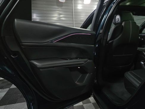 Used 2024 Cadillac Lyriq Sport image 36