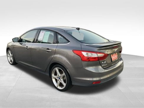 Used 2013 Ford Focus Titanium w/ Titanium Handling Pkg image 3