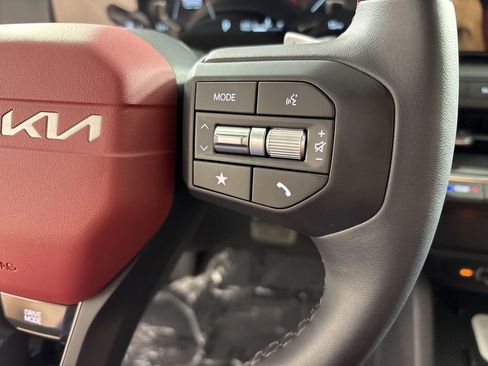 New 2026 Kia K4 EX FWD image 32