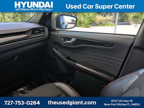 Used 2023 Ford Escape ST-Line w/ Tech Pack #1 FWD image 21