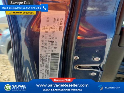 Used 2019 Jeep Cherokee Trailhawk AWD/4WD image 17