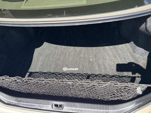 Used 2012 Lexus ES 350 4dr Sdn image 39