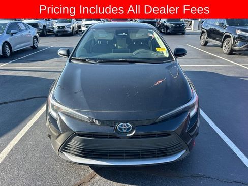 Used 2024 Toyota Corolla XLE FWD image 13