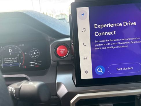 Used 2024 Toyota Tacoma TRD Sport w/ TRD Sport Upgrade Package image 38