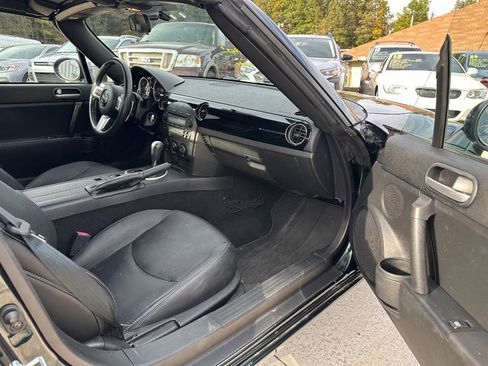 Used 2007 MAZDA MX-5 Miata Touring image 20