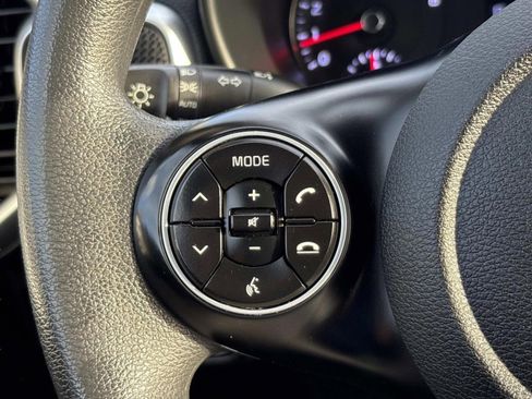 Used 2020 Kia Soul LX image 26