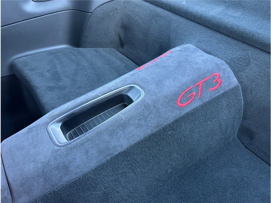 Used 2014 Porsche 911 GT3 w/ Carbon Interior Package RWD image 33