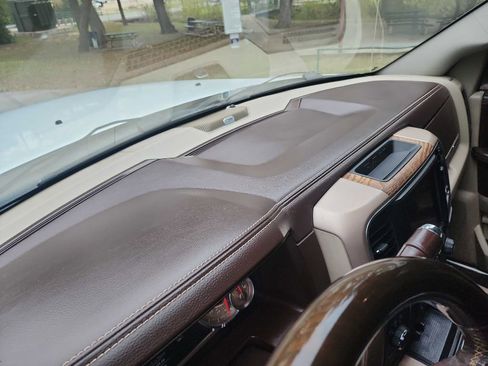 Used 2016 RAM 3500 Laramie Longhorn w/ Convenience Group image 28