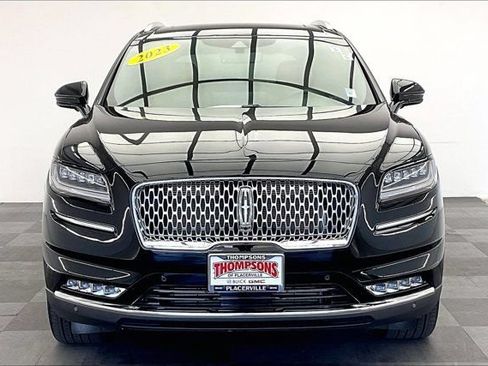Used 2023 Lincoln Nautilus Black Label w/ Class II Trailer Tow Package AWD/4WD image 2