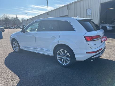 Used 2025 Audi Q7 3.0T Premium Plus image 3
