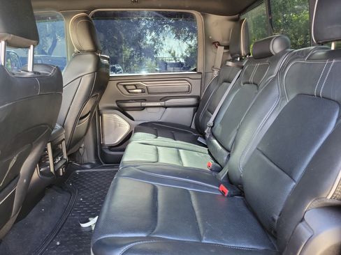 Used 2019 RAM 1500 Limited AWD/4WD image 10