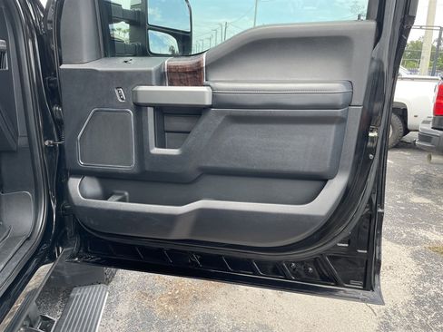 Used 2017 Ford F350 Platinum w/ Platinum Ultimate Package AWD/4WD image 37