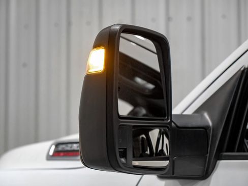 Used 2024 RAM 3500 Big Horn image 41