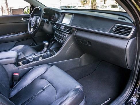 Used 2016 Kia Optima EX w/ Premium Package image 45