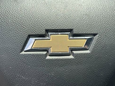 Used 2023 Chevrolet Equinox LS w/ Driver Confidence II Package FWD image 27