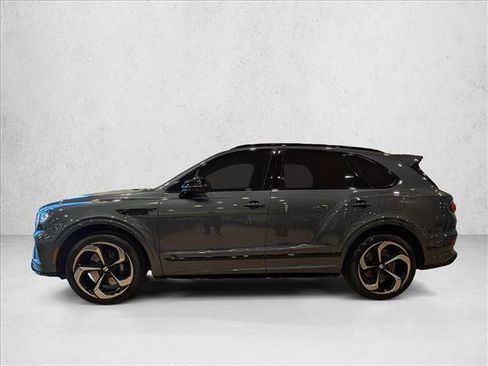Used 2022 Bentley Bentayga image 9