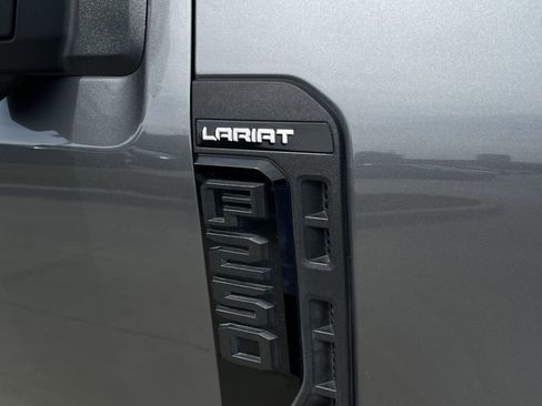 Used 2024 Ford F250 Lariat w/ Lariat Ultimate Package image 9