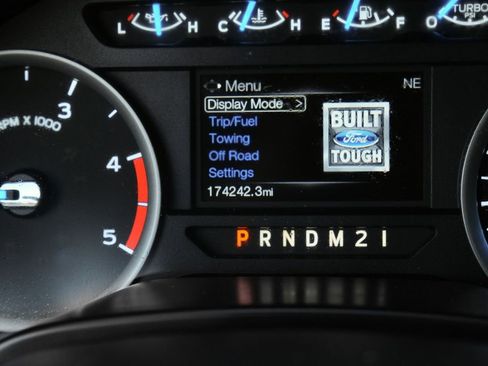 Used 2017 Ford F250 XLT w/ XLT Value Package image 25