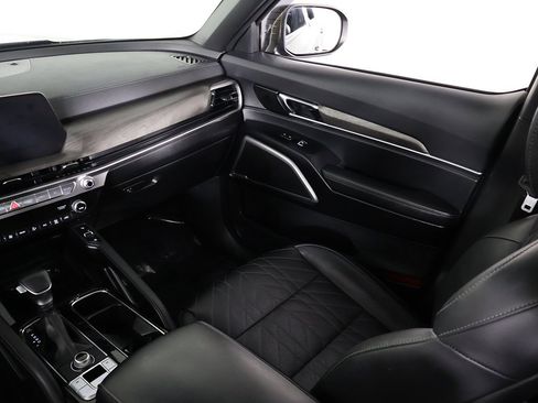 Used 2024 Kia Telluride EX X-Line image 38