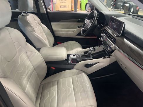 Used 2021 Kia Telluride SX w/ SX Prestige Package image 22