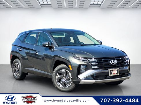 New 2026 Hyundai Tucson Blue SE AWD/4WD image 1