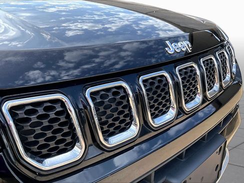 Used 2023 Jeep Compass Limited AWD/4WD image 28