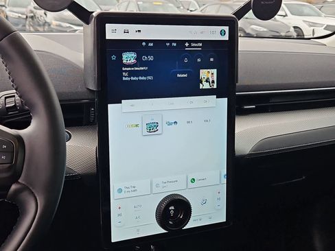 Used 2023 Ford Mustang Mach-E Select image 27