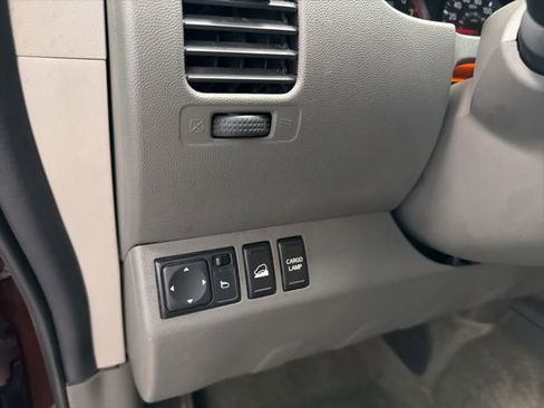 Used 2016 Nissan Frontier SV AWD/4WD image 15