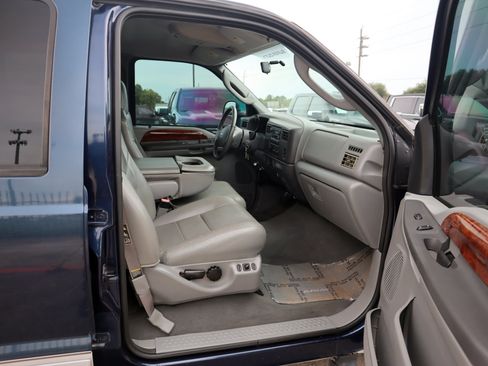 Used 2003 Ford F250 XL image 14