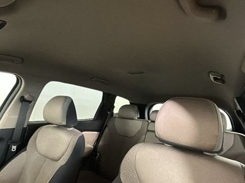 Certified 2023 Hyundai Santa Fe SE AWD/4WD image 12