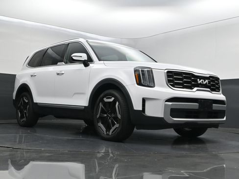 Used 2024 Kia Telluride S w/ S Sunroof Package AWD/4WD image 42