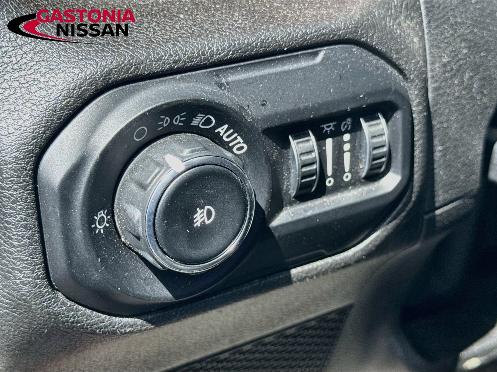 Used 2018 Jeep Wrangler Unlimited Rubicon AWD/4WD image 13