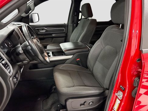Used 2023 RAM 1500 Big Horn AWD/4WD image 5