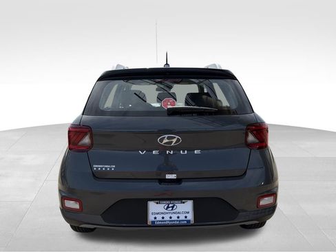 New 2026 Hyundai Venue SEL image 8