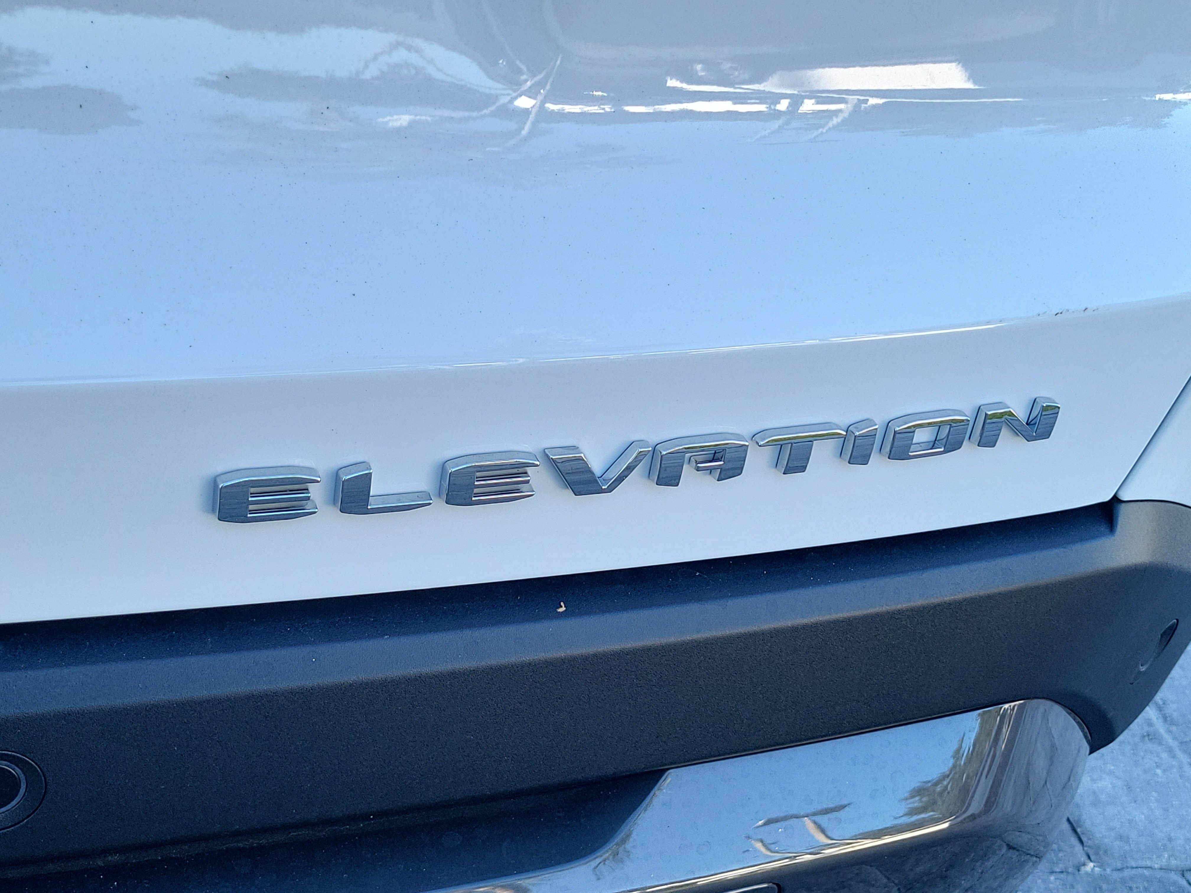 New 2027 GMC Terrain Elevation FWD image 10