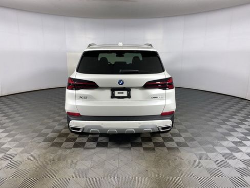 New 2026 BMW X5 xDrive50e w/ Premium Package image 22