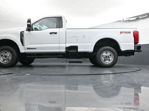 New 2026 Ford F250 XL w/ FX4 Off-Road Package AWD/4WD image 30