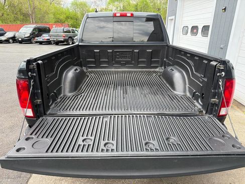 Used 2019 RAM 1500 Big Horn RWD image 16