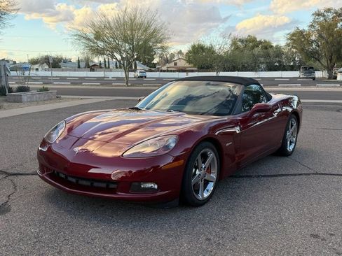 Used 2006 Chevrolet Corvette Convertible w/ Preferred Equipment Group image 7