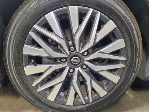 Used 2023 Nissan Altima 2.5 SV FWD image 31