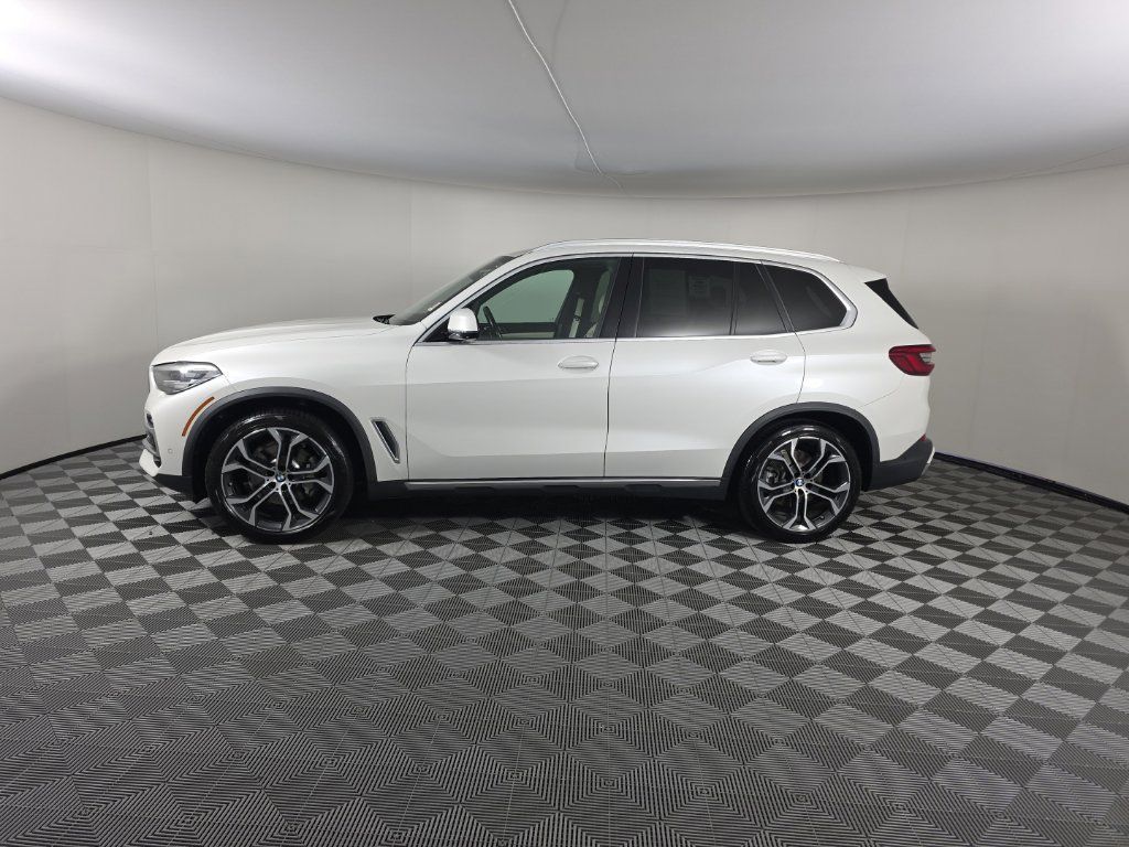 Used 2019 BMW X5 xDrive40i AWD/4WD image 2