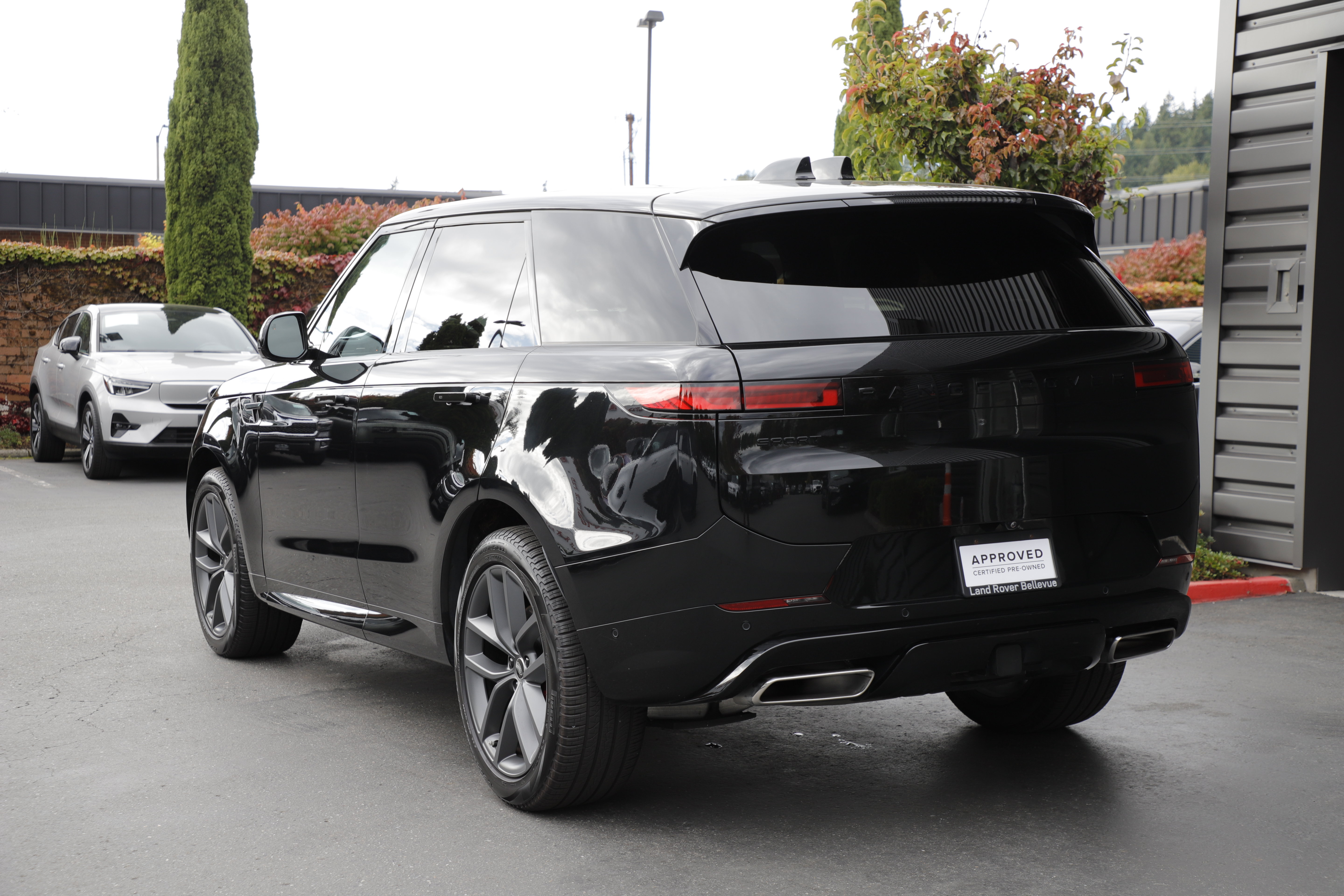Certified 2025 Land Rover Range Rover Sport Dynamic SE AWD/4WD image 7
