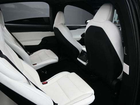 Used 2022 Tesla Model X Plaid AWD/4WD image 31
