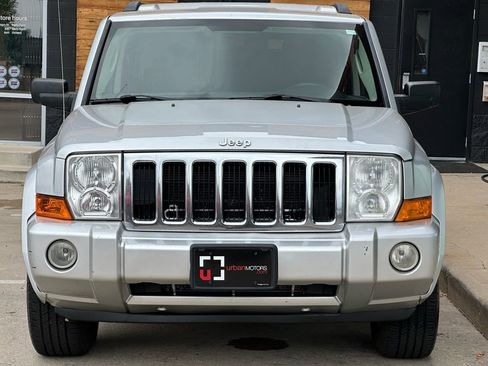 Used 2008 Jeep Commander Sport image 7