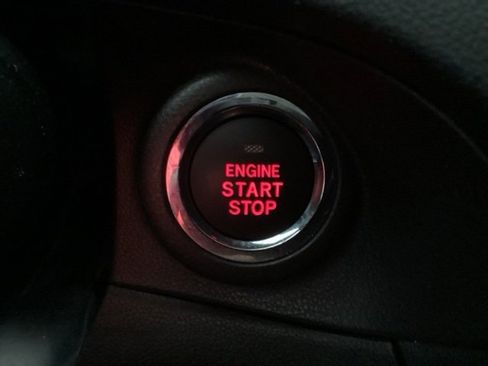 Certified 2022 Subaru Ascent Premium w/ Convenience Package image 25