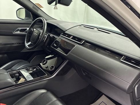 Used 2019 Land Rover Range Rover Velar R-Dynamic HSE AWD/4WD image 32